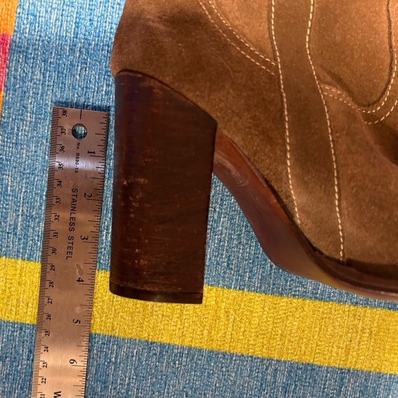 *ALL LEATHER* Genuine suede/leather stacked heel distressed Sam Edelman boots - Picture 12 of 16